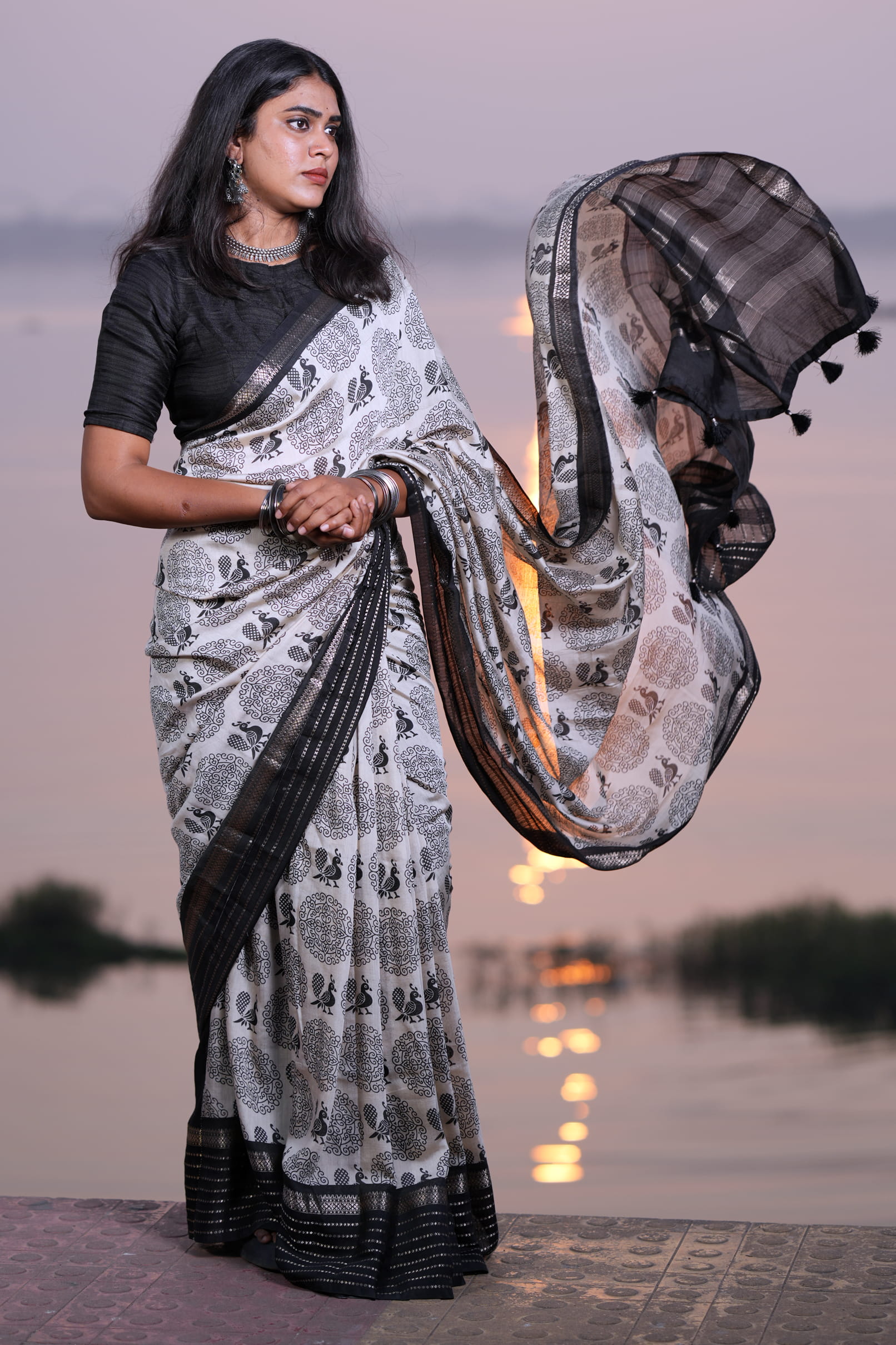 Elegant Chiniya Silk Saree | Ivory & Charcoal Stylized Peacock Print