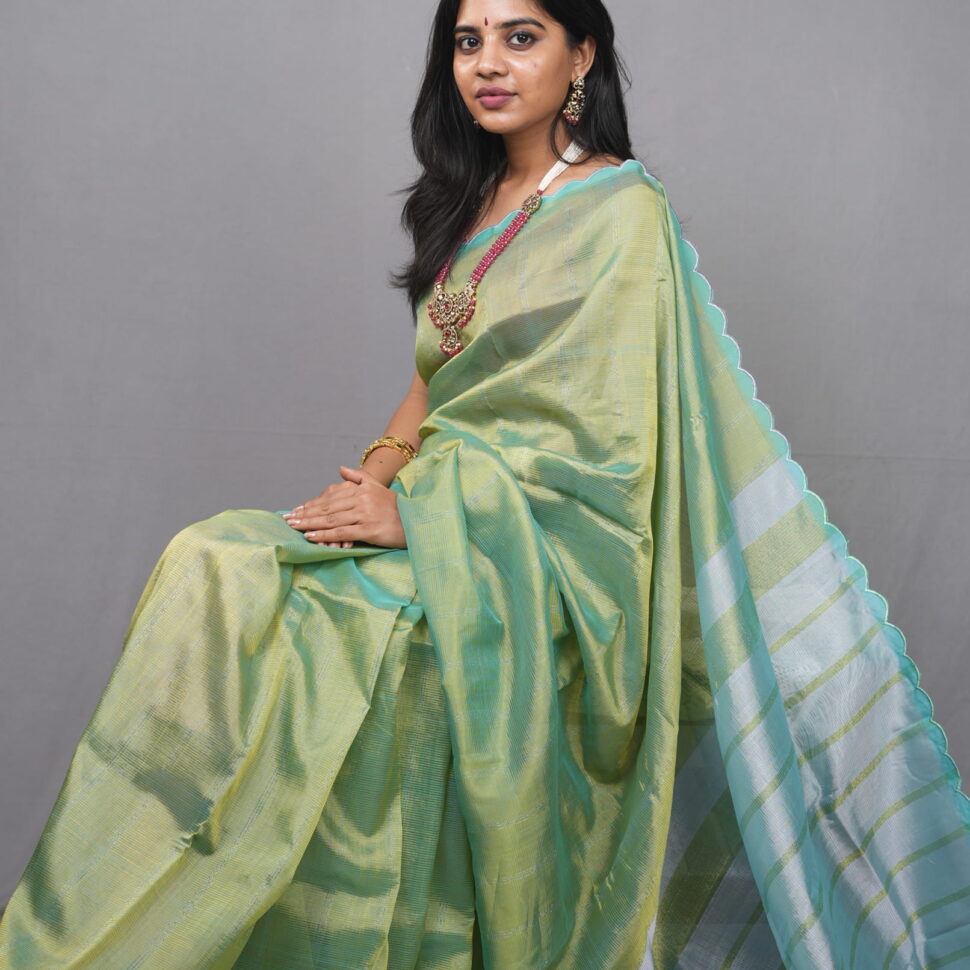 Tarangini Vasantika | Lime & Aqua Dual-Tone Mangalagiri Silk-Cotton Scallop Saree