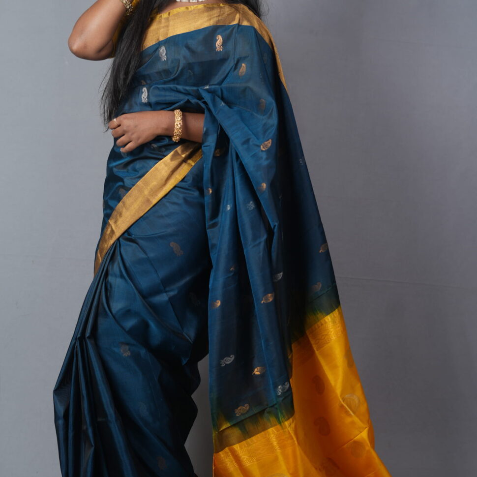 Amukta Saumya | Seafoam & Gold Handloom Uppada Silk Saree